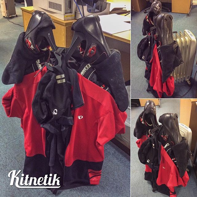 #stormgeorgina gave me a torrential soaking this morning. Got my kit drying on a #Kitnetik on a tiny radiator in the office. kitnetik.com #tidy #cycling #cyclist #outsideiswet #wet #torrentialrain #cyclinglife #cyclingshots #commute #cyclecom… ift.tt/2E2mfip