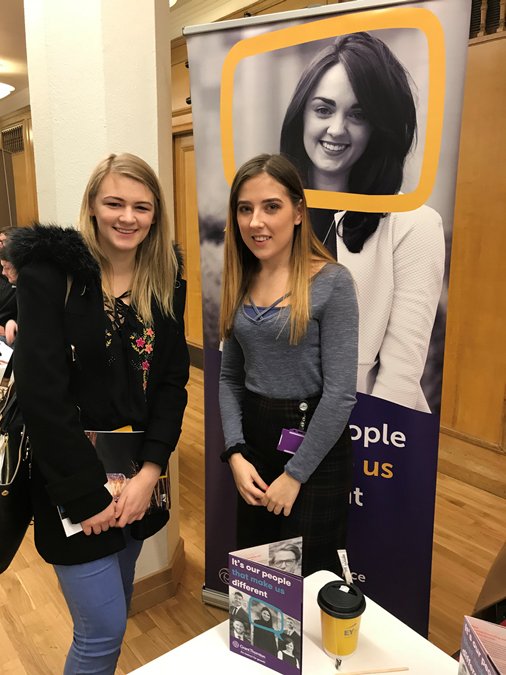 GrantThorntonNI's tweet photo. Join us at @QUb for the #workexperience and placement fair #theGTdifference @QUBCareers https://t.co/LZxSykoFna https://t.co/u1VKXIPKCW