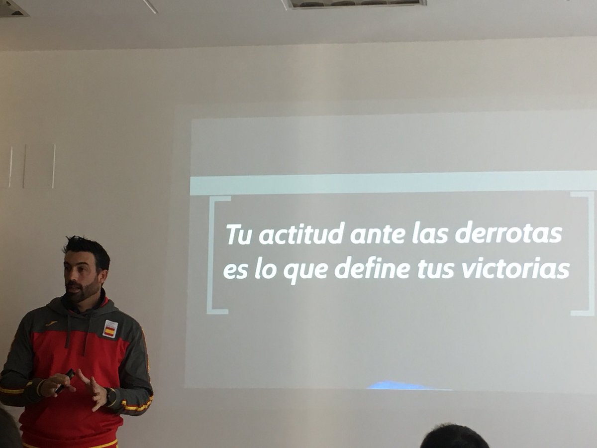 kimo1983_'s tweet photo. Ponencia de @Pirriesgrima en el programa #FujitsuRumbo2020 sobre motivacion y retos en el deporte y en todas las facetas de la vida #apoloXI @Fujitsu_ES https://t.co/4RLZfOYaSV