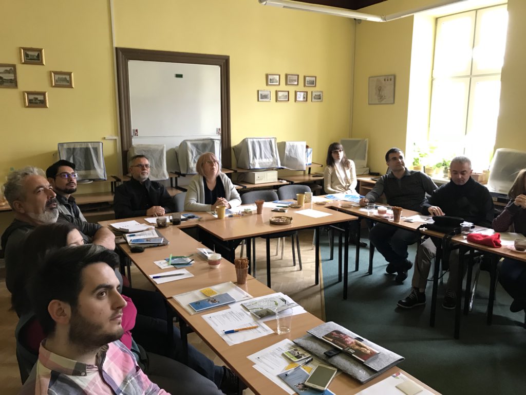 helluis's tweet photo. #CAI and #SwTI presents on #PaRentsEdu project- KICK OFF 23 - 24 jan krakow. Could #parents have an active role #FormalEducation out of school? how? questions raise by this project. If interested on the topic contact question tools welcome cai.associacao@gmail.com https://t.co/qnvvncyI46