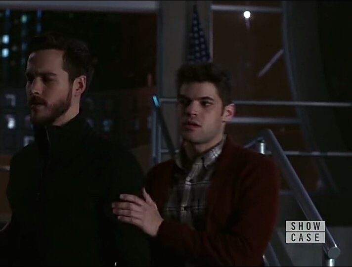 melbcwood's tweet photo. Have I mentioned how much I love Winn Schott interupting sv because kara was there?? Yeahh damn I love that one bestfriend. Look at him on third pic he's so done with them. https://t.co/1ictNyBEK2