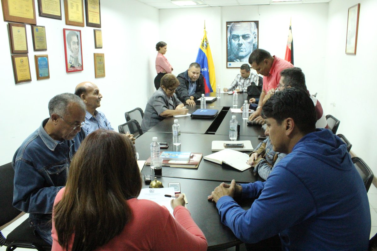 MirandaGob's tweet photo. #24Ene #Clemb Conformadas comisiones de trabajo en parlamento mirandino. https://t.co/8y5IzQ1eKE #MirandoAlFuturo #Elecciones2018ElPuebloDecide https://t.co/3qmP2gWE5h