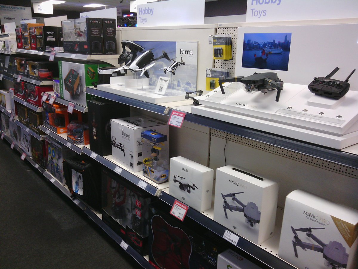 Maplin Luton tweet media