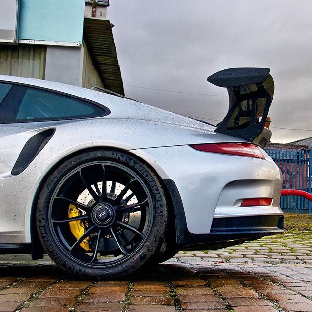 Wing Wednesday #Porsche