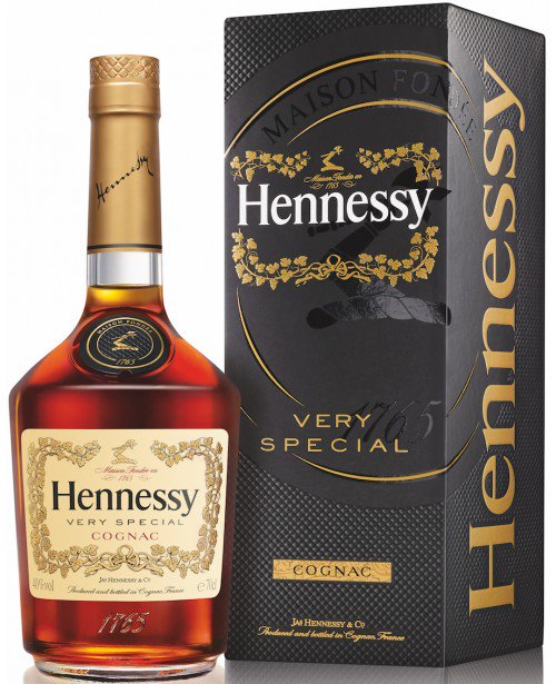 finestorero's tweet photo. Hennessy VS este cel mai bine vândut sortiment de coniac din lume, faima sa datorându-se în special stilului elegant, buchetului nuanţat şi calităţii constante. 
REDUCERE 34% !!!

https://t.co/xNDb254qfA https://t.co/meBkyPwImG