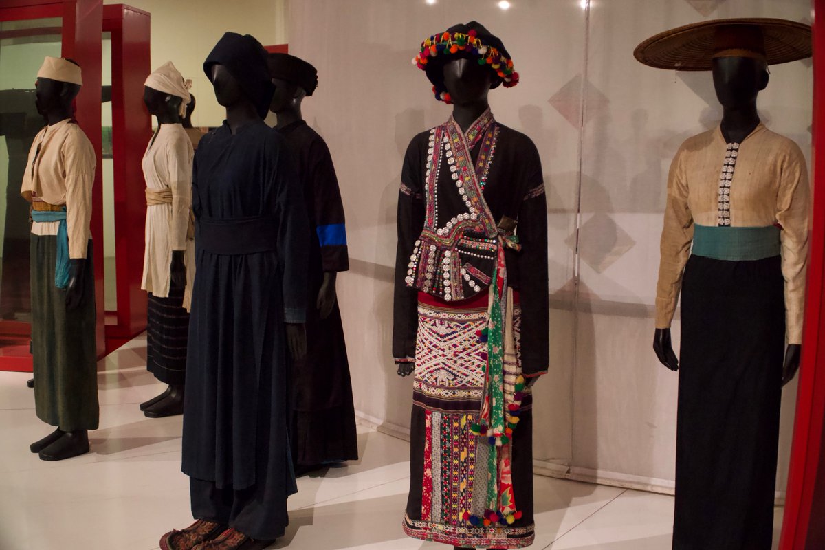 mlcworldtour's tweet photo. Vietnamese ethnic costumes from the Hanoi Women's Museum https://t.co/YWWQuOKV2o