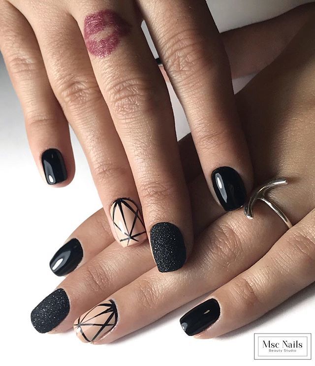 mscnails's tweet photo. Manicura semi âšâšâšâš
â„
â„
â„
#mscnails #nails #uñas #ungles #glitternails #blacknails #geometricnails #sugarnails #sinfiltro #santperederibes #sitges #barcelona #barcelonanails #uñasbarcelona #lovemyjob #nailart #nailartaddict #nailartist #nailaddict⊠https://t.co/RppmJNrYsM https://t.co/uga4ITBN4N