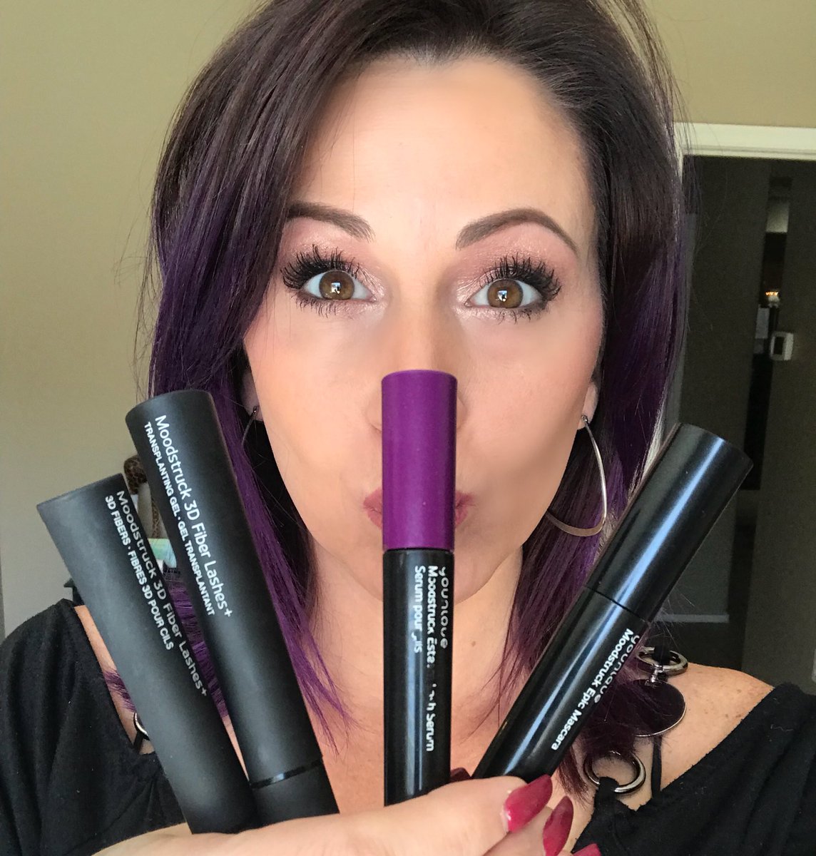 ChristServant17's tweet photo. The #younique #ultimatelashtrio 🙌🏻🙌🏻 that is all!
#mascara #lashserum #3Dfiberlashes https://t.co/g7VVeNnA1y