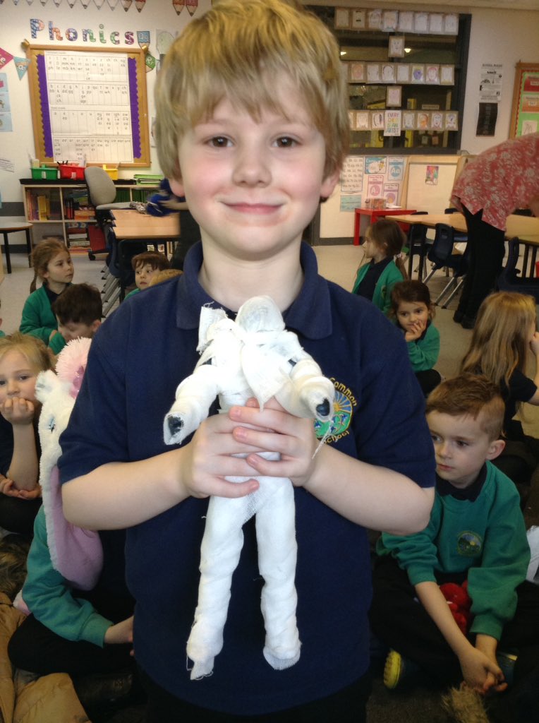 Hoyland Common KS1 tweet media
