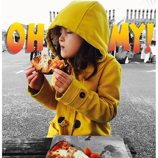 MonstaPizza's tweet photo. The power of pizza is a wonderful thing #pizzadream #pizzapower #ohmy #pizza #family #foodie #pizzatime #food #pizzaaargh https://t.co/acTOBHY99c https://t.co/OYawIWnmsH