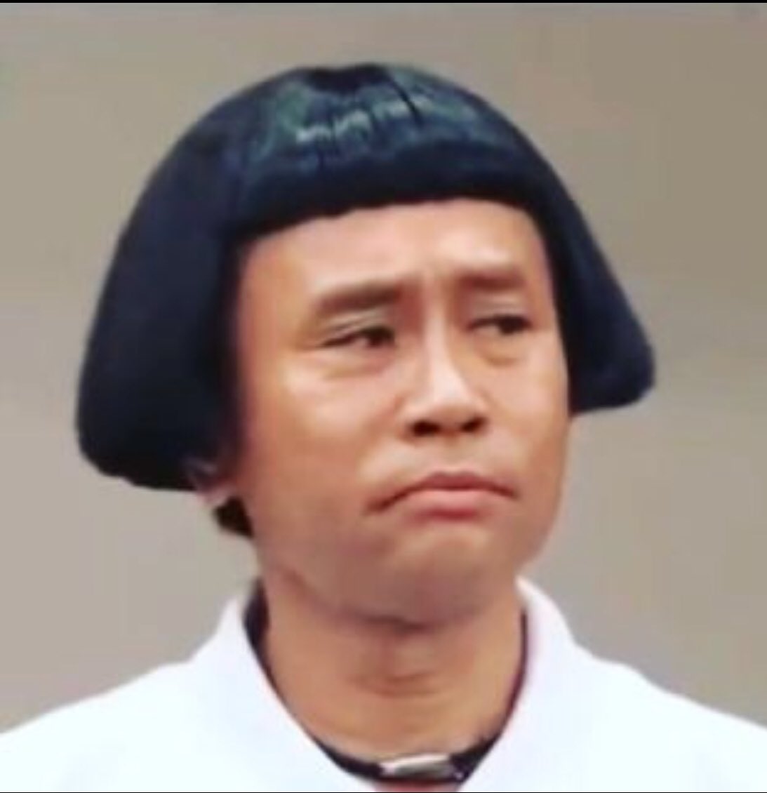 人類頭脳戦争 Important Memory To The Future En Twitter 来月の髪型を検討中 ボブは変わらない 相変わらず私のコンセプトとしてリスペクトしてる 笑ってはいけないシリーズのオカッパ浜ちゃんベースで 今回のテーマはメイプルの 安藤なつでカットしてもらった