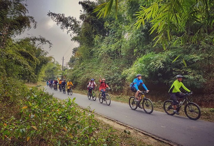 chrisflintoff's tweet photo. Sylhet, Bangladesh.  Great cycling, back into it. @teamAJEplus1 https://t.co/IFx7vxFsv3