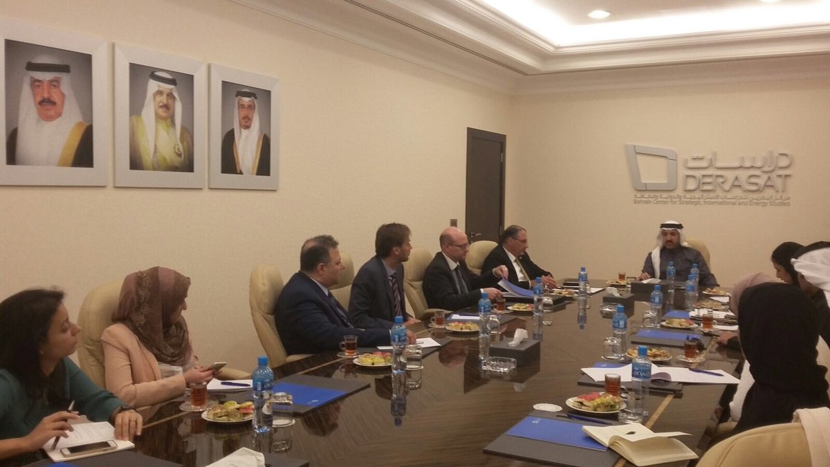 sharkawi_amin's tweet photo. Productive discussions today at #Derasat with Chairman H.E. Sh. Abdulla bin Ahmed Al Khalifa on the progress of the Bahrain Human Development Report. #BHDR https://t.co/UlqA9XJhy5