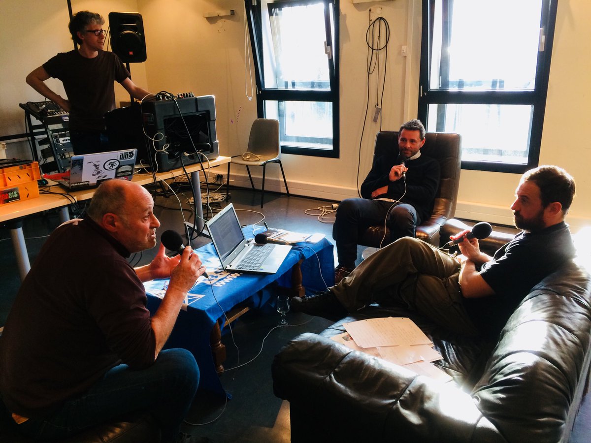 lefil42's tweet photo. #interview en direct sur @RADIODIO895 pour #les10ans ! Notre #directeur et #coprésident d’#association parlent du #projet https://t.co/PuCul0nTI2