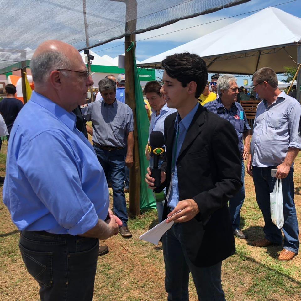 ArnaldoJardim's tweet photo. Os moradores de Cândido Mota terão melhores condições de escoamento da produção agropecuária e com a recuperação da estrada rural CDM 172, pelo Programa Melhor Caminho/Pontos Críticos, do @governosp. Hoje visitei as obras, executadas pela @agriculturasp por meio da #Codasp https://t.co/czvCJ2T3AK