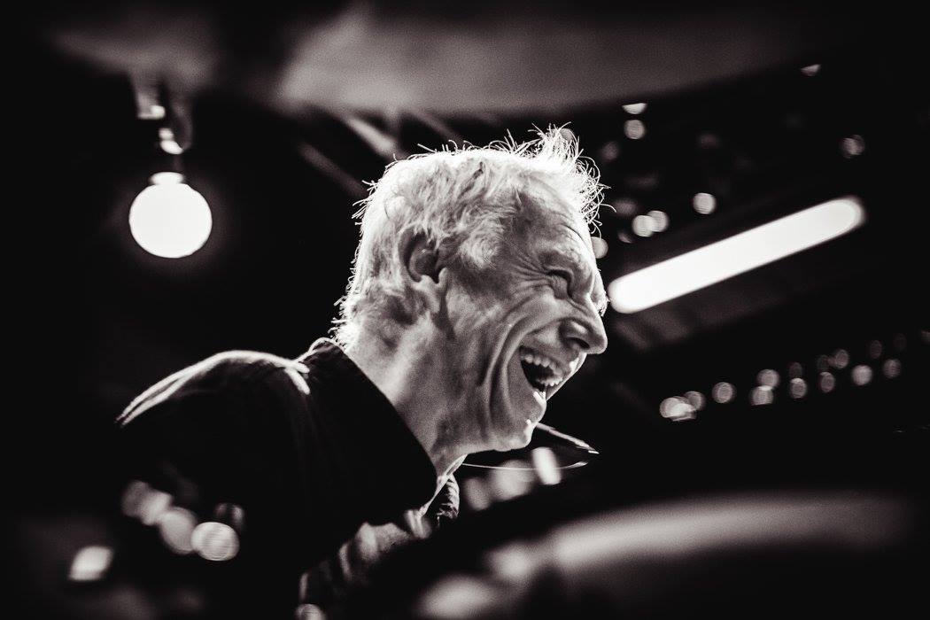 nitsmusic's tweet photo. Part 3 of the photo series by Tabea Hüberli of NITS soundchecking last November. Second part of the 'angst' tour starts on March 3. Check tourdates: https://t.co/JfcmeCEMJ2 #nits #tour #angst https://t.co/71NihfyANK