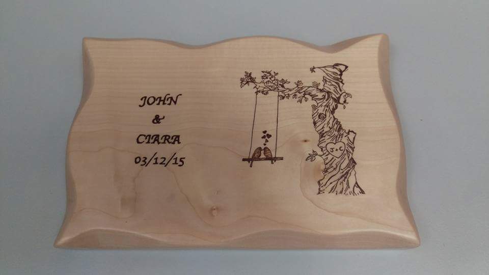 omochroi's tweet photo. Couples Anniversary plaques, very personal and a lovely gift idea. #anniversarygift #Valentine'sday #personalised #somethingtotreasureforever https://t.co/dB6xYsC7cM