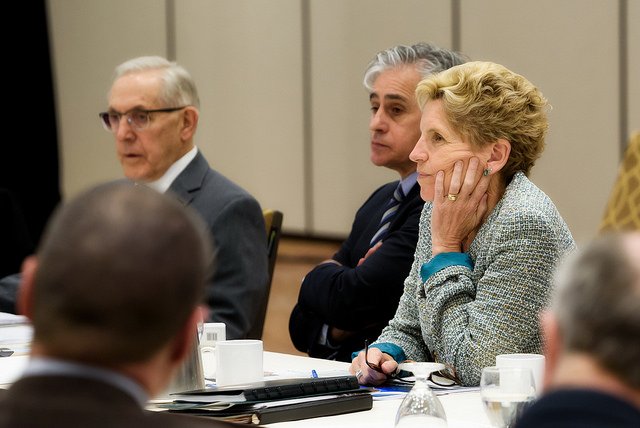 BillMauroMPP's tweet photo. Constructive meeting at #ROMAspeaks with @EOWC_ON - spoke about progress in expanding broadband in rural Eastern Ontario, as well as economic development possibilities https://t.co/NCpLbUnSsL