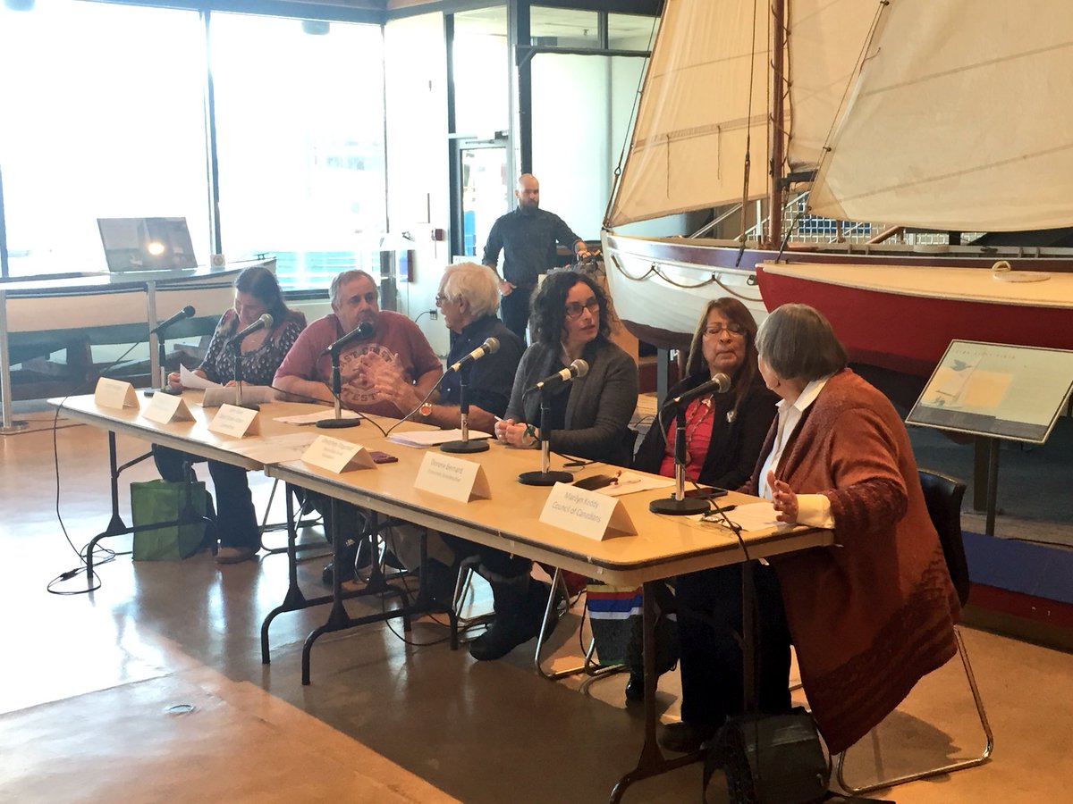 StephenJWT's tweet photo. Representatives of the Offshore Alliance speaking Now at event in #Halifax, standing against irresponsible offshore oil and gas, and @JustinTrudeau allowing petroleum boards to conduct environmental assessments. 

#protectoffshoreNS #Offshore #Climate #KeepItInTheGround #nspoli https://t.co/pnmenv1BkC