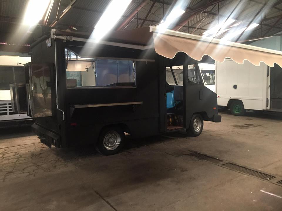 JuanPared3s's tweet photo. Food truck´s desde $165,000.00 Ciudad de México https://t.co/hyae0YXmFI