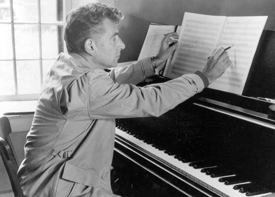 santafeopera's tweet photo. #WednesdayWisdom "I'm not interested in having an orchestra sound like itself. I want it to sound like the composer." ~ Leonard Bernstein #BernsteinAt100 #sfoCandide #sfo218 #sfo62
.
Photo Credit: Bernice B. Perry for The MacDowell Colony via Encyclopedia Britannica https://t.co/sRLyGfci35