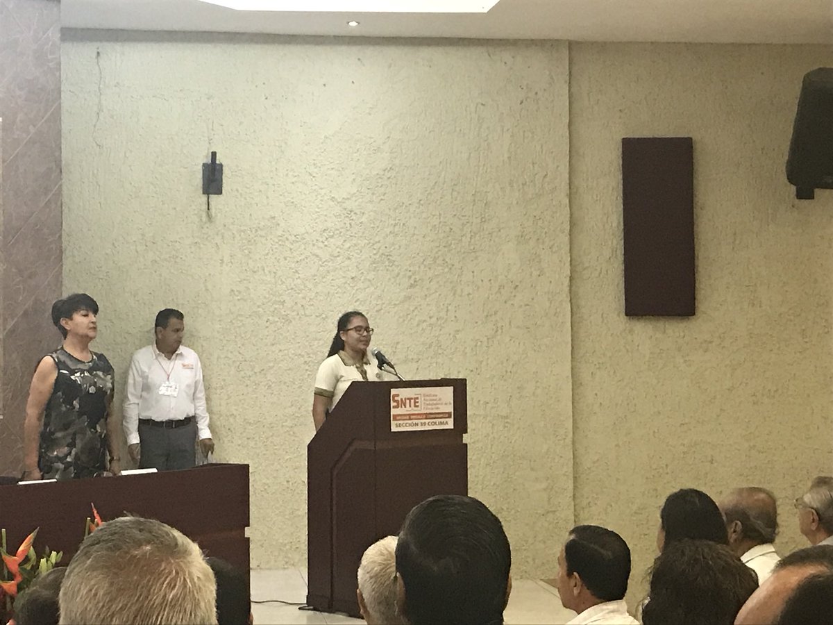 SecTalentos's tweet photo. La Banda de Guerra, Escolta y Juramento de #Talentos participan con entusiasmo en el arranque del XXII Congreso Seccional Extraordinario organizado por #SNTE39. https://t.co/dy0GMs40ig