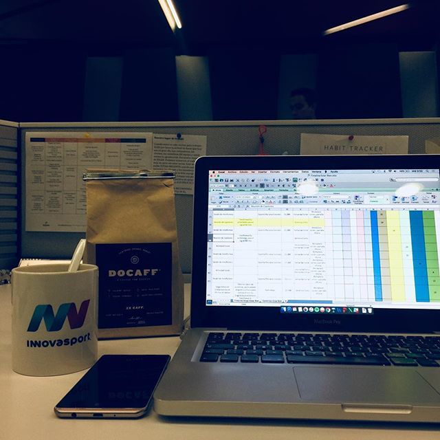 fernandacorralg's tweet photo. A una tacita de café de ser más feliz. 💆🏾‍♀️☕️ Coffee for doers #docaff #welivesports https://t.co/Wp80GxRt5c https://t.co/5PHb6GAtDh