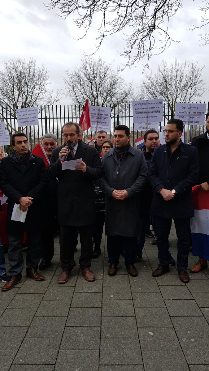 We hebben vandaag een persverklaring afgelegd over de Olijftak Operatie in Afrin.

Bugün Zeytin Dalı harekatına yönelik desteğimizi ifade eden basın açıklamamızı kamuoyuyla paylaştık

#TurkishArmyinAfrinForPeace #Olijftak #OlijftakOperatieAfrin #OliveBranch #ZeytinDaliHareketi