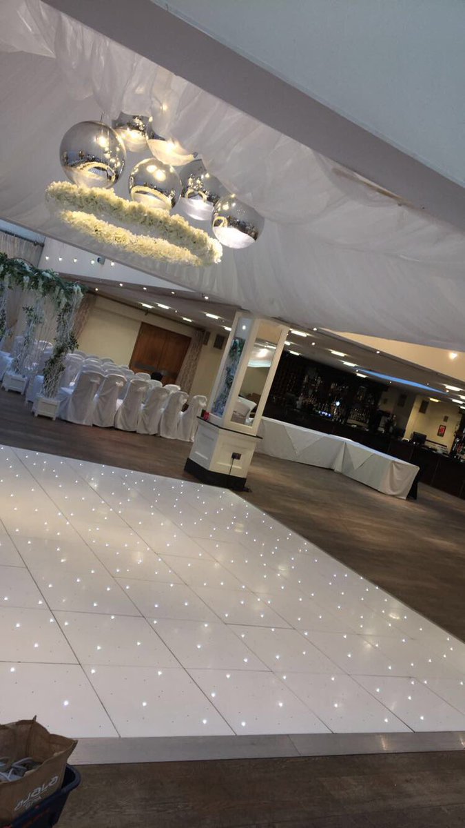 ShsPromTeam's tweet photo. Pictures of the venue at Orsett Hall! (Part 1) https://t.co/gypCDb7loF
