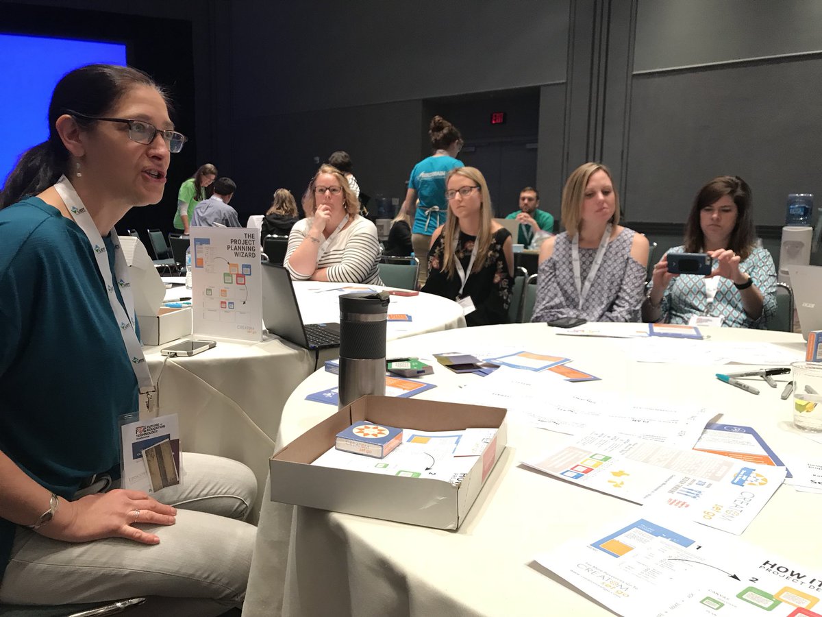 ProfeEdTech's tweet photo. @CREATOMbuilder Amazing session here w Kathy Fritz meshing #PBL #DesignThinking #TeachSDGs #makerspace & #STEAM Come find her @fetc #FETC #mobilemegashare https://t.co/ugHPkUw4Xs