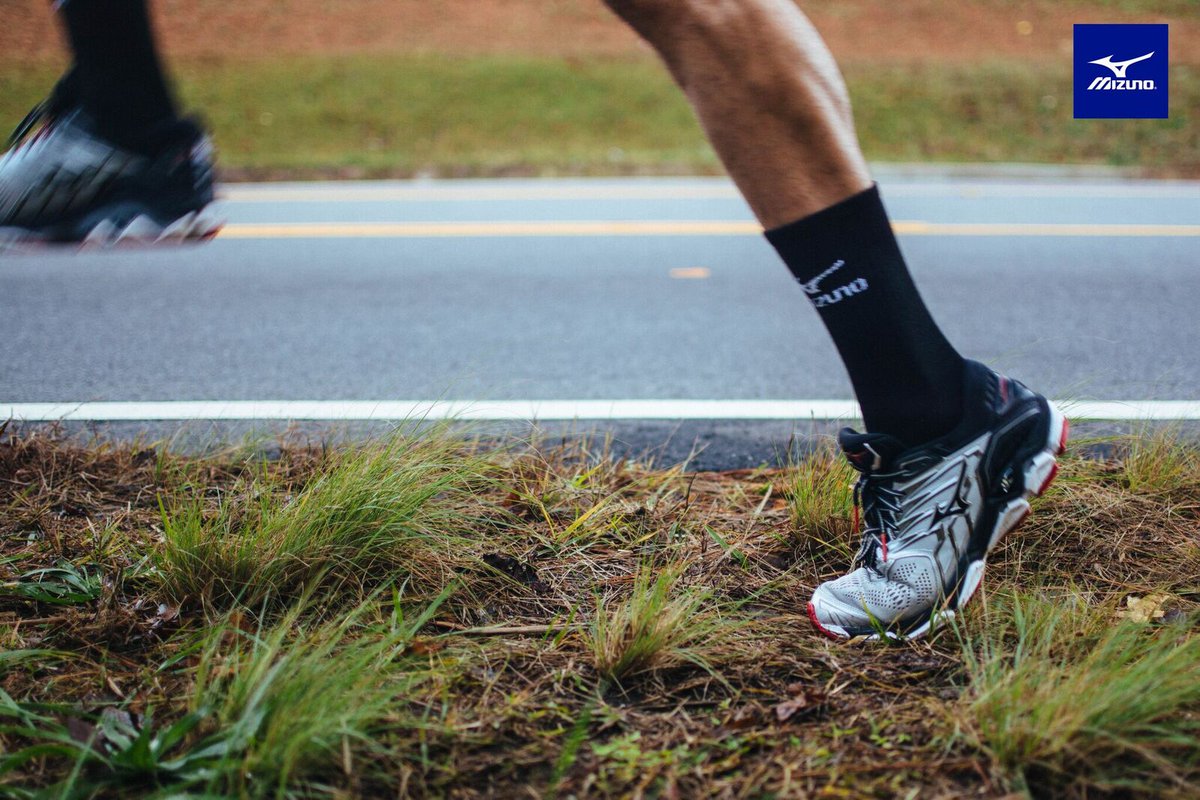 WhitbyRunRoom's tweet image. Introducing Mizuno's softest, most stable ride ever! Featuring a new stability technology called SmoothRide Support, combined with cloudwave technology to create a soft, lively and cushioned feel with adequate support and smooth guidance. #MizunoRunning pbxx.it/Pl6WAD
