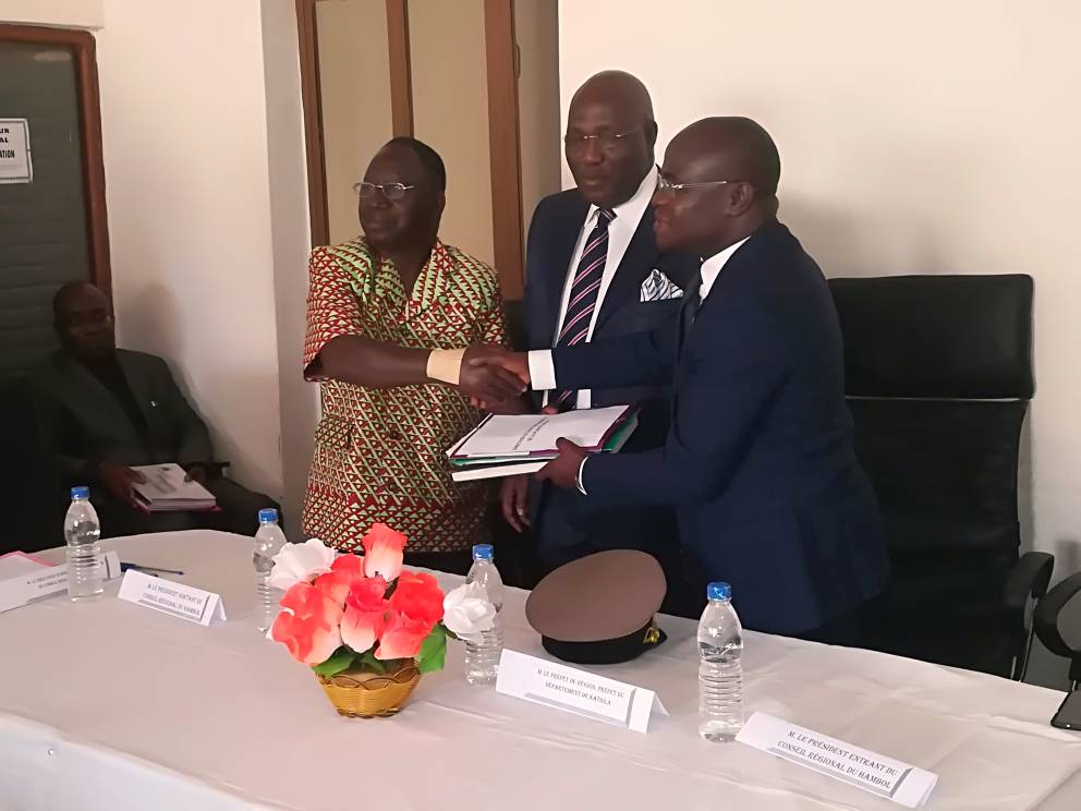 Pour nous il s'agit de réaliser le rêve de transformation de notre grande région.  Voilà notre seul et unique objectif. Populations du Hambol rêvons ensemble en souriant autrement. IKK