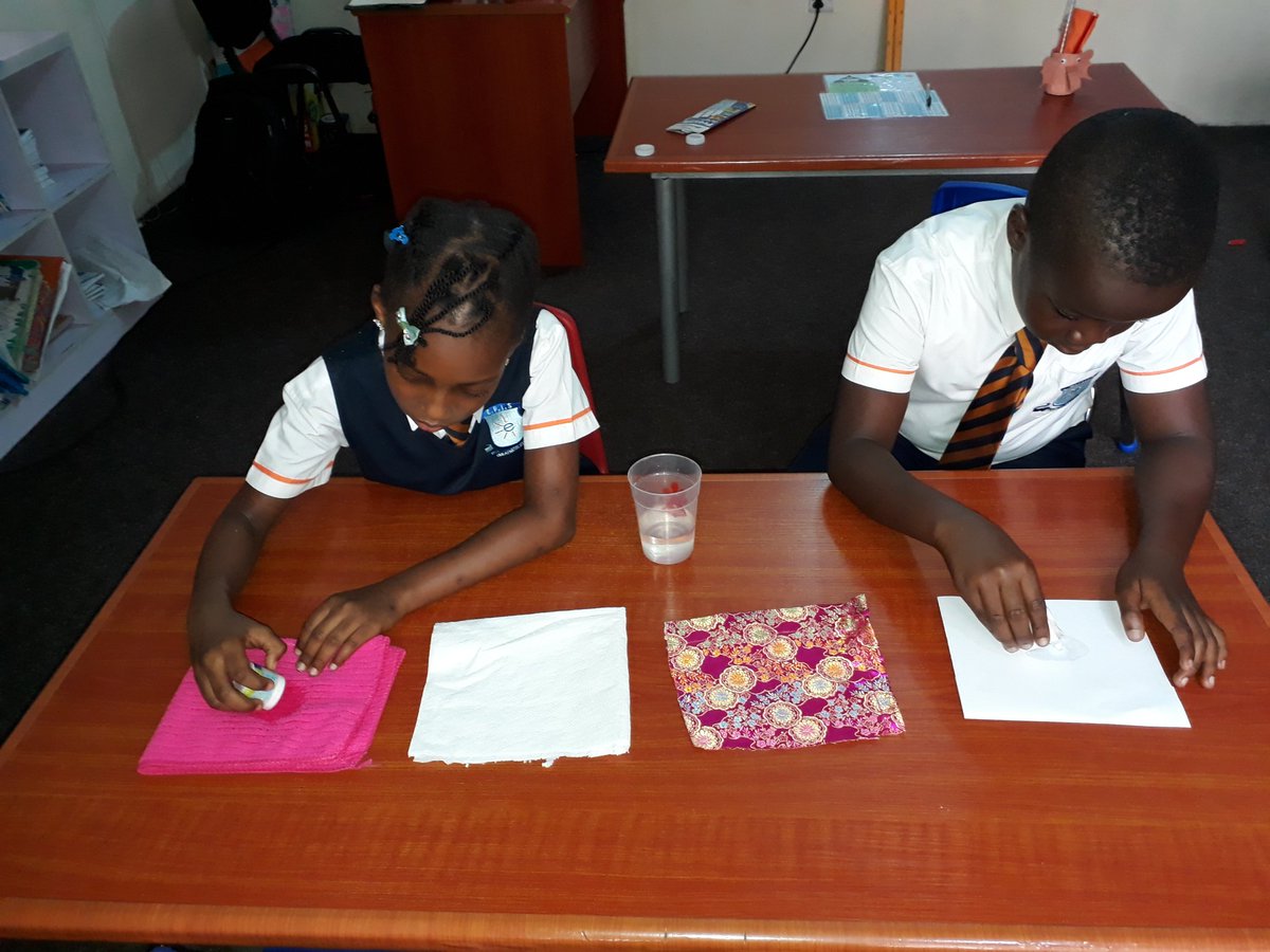 Maureenluvsnna's tweet photo. #ScientificInvestigation
Which material is most absorbent? 🤔 👨🔬👩🔬 #TestingMaterials #KS2 #Grade3 @episph
#YoungScientist #Science @teacher2teacher @TeachThought @UNICEFEducation @edutopia @SanyaoluDotun1 @Emeraldeyop @ejiro_ozimi https://t.co/J0ACzIpt3v
