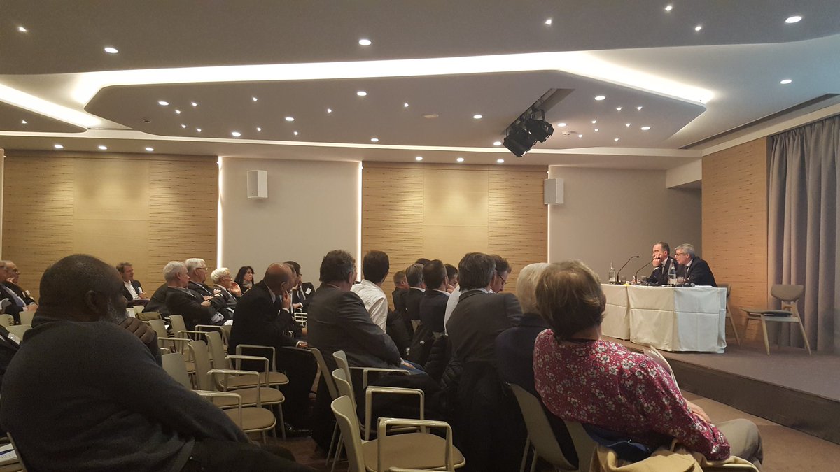 ICseee's tweet image. La Cseee tient son AG. Dans une heure conférence de Pascal Picq puis soirée des partenaires ....