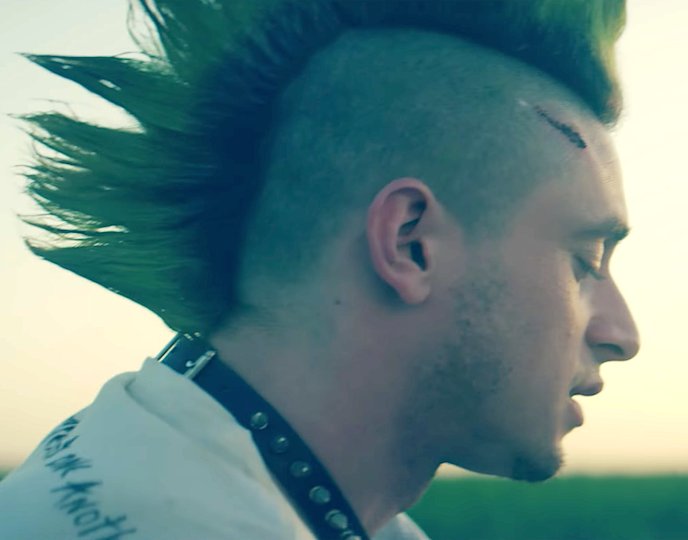 TMML's tweet photo. New Trailer...
BOMB CITY (2018): https://t.co/B9yXcK6QCg
#bombcity #DaveDavis #LoganHuffman #punkrock https://t.co/GTvpLKir78