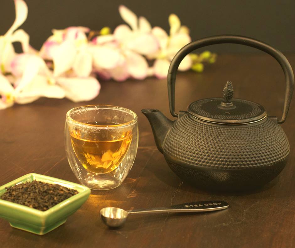 TeaDropUK's tweet image. A stylish addition to any tea ceremony. In Chinese and Japanese history a cast iron teapot symbolizes the everlasting strength and unity of the world.
