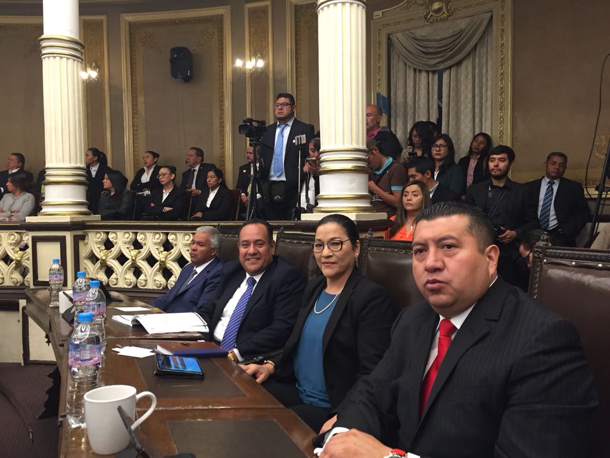 German_JimenezG's tweet photo. El día de hoy, en Sesión Pública Ordinaria en el H. Congreso Puebla, compareció Víctor Carrancá, Fiscal General del Estado. Como parte de la glosa del primer informe de resultados de Tony Gali. https://t.co/PCoozP7wvd