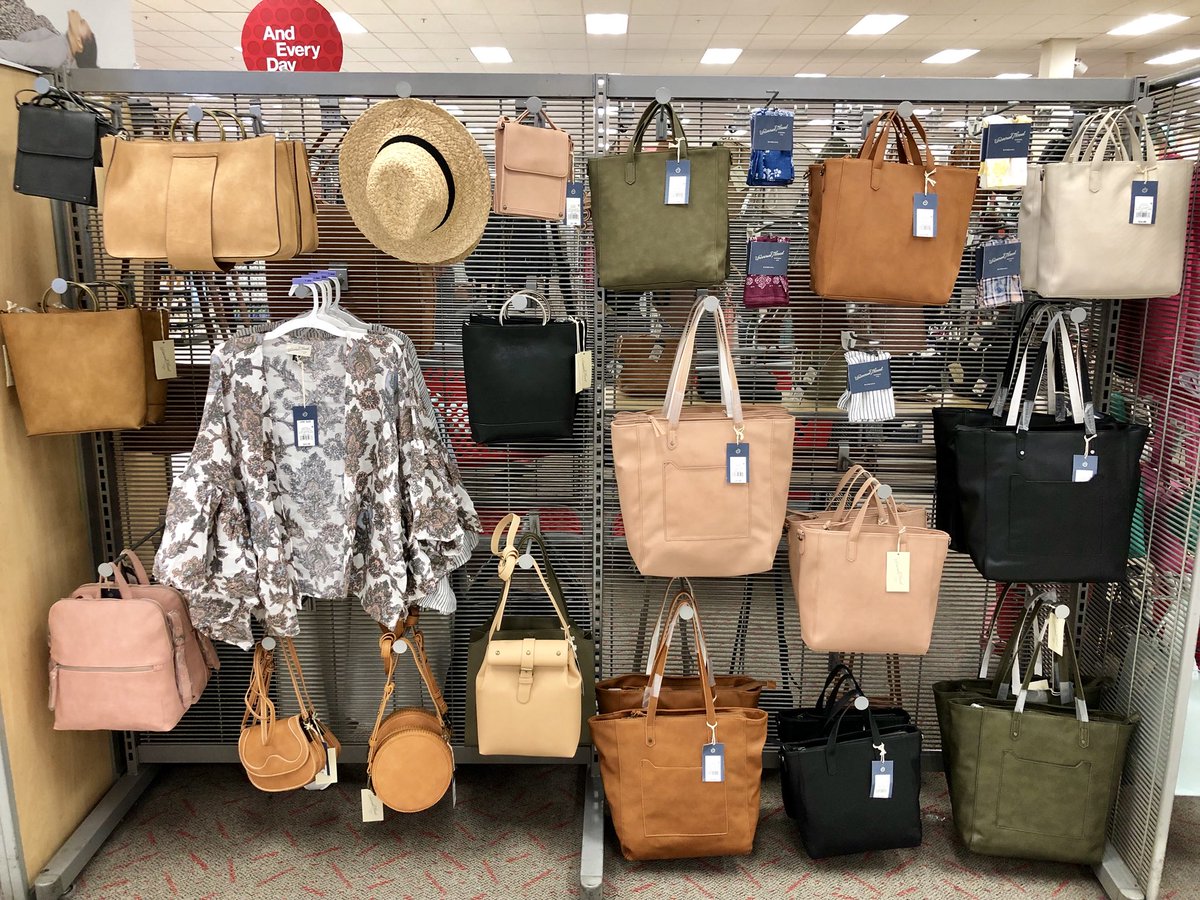 Excited for #UniversalThreads #target #thahill #targetstyle #style #handbags #visualmerchandiser