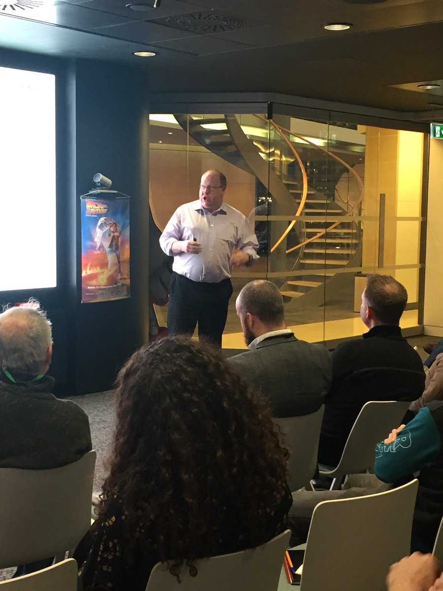GillMRattray's tweet photo. Leadership at 88mph from @spoonieAB3 at #RoyalBankMeetUp https://t.co/aRWO2cVtCr