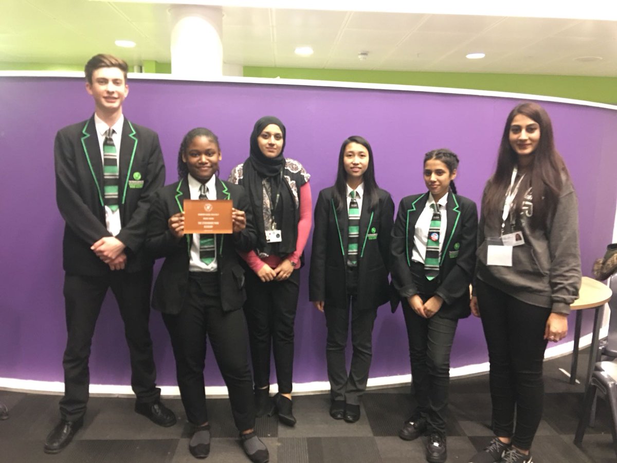 SohailaABDG's tweet photo. Proud to present @TSLTStockwoodPk with their bronze champion school plaque today. Congratulations and thank you for your support! @bydesigngroup @NCS https://t.co/1gZflpkiOD