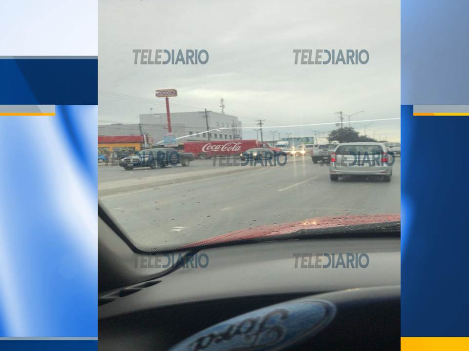 TDReynosa's tweet photo. Amanece #Reynosa con bloqueos en diversas colonias de la ciudad. Mas información en #TDReynosa https://t.co/D4pS9s5pnq