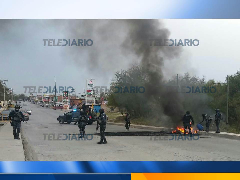 TDReynosa's tweet photo. Amanece #Reynosa con bloqueos en diversas colonias de la ciudad. Mas información en #TDReynosa https://t.co/D4pS9s5pnq