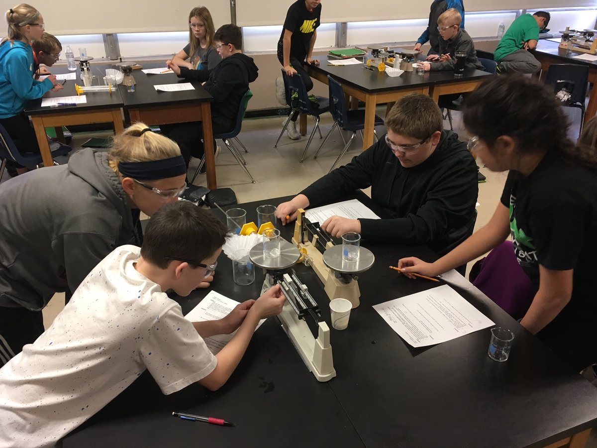hjsteampuma's tweet photo. Lab day 1: Conservation of Matter #bell4 #flagship https://t.co/7XAiOduPgp