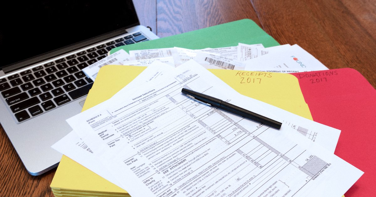 ChapmanState's tweet photo. Stay organized this tax season. Keep an eye on your mail and file any important tax documents when they arrive. https://t.co/Ca7D0iDxOB