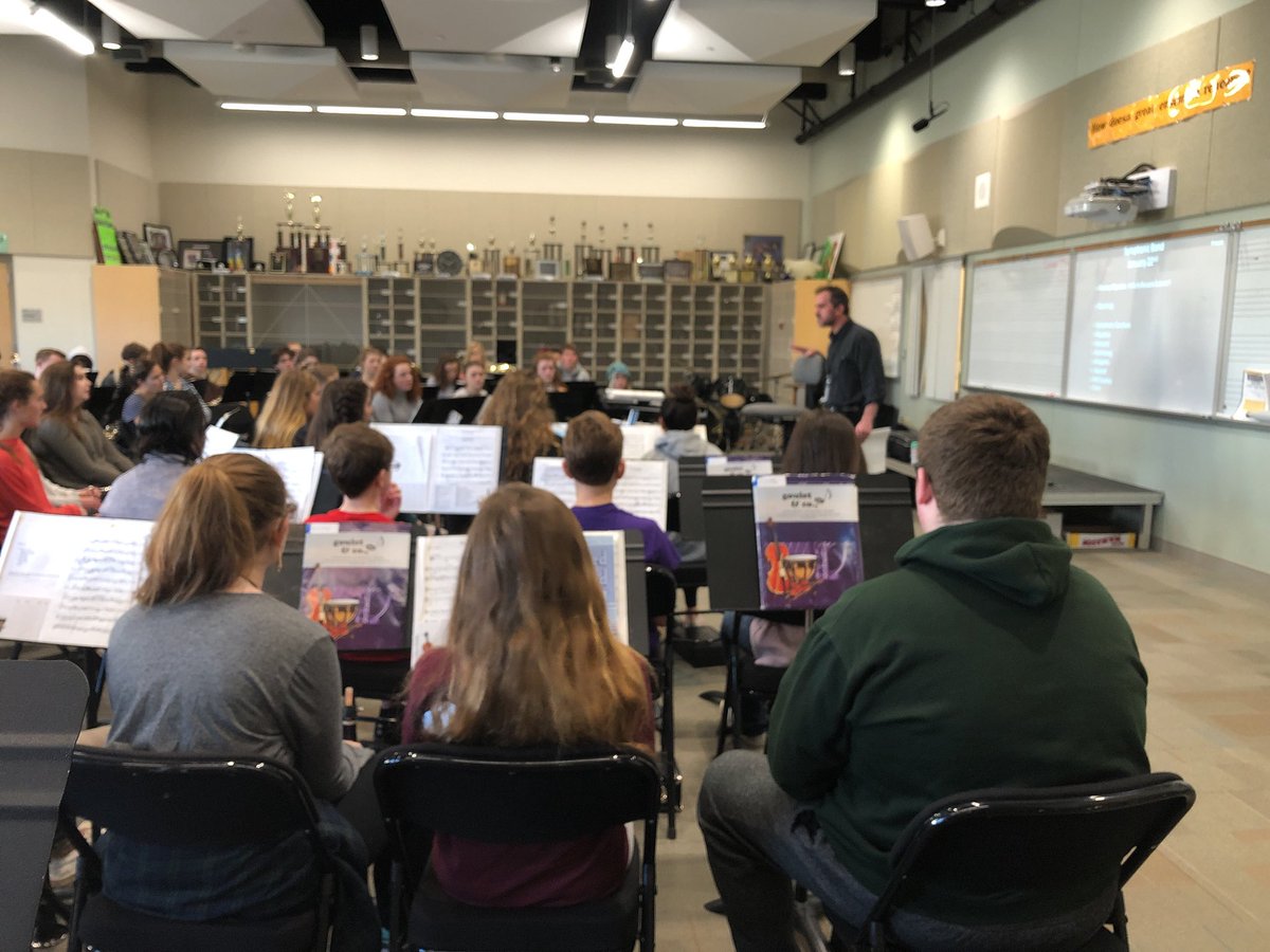 DuxburyBands's tweet photo. Finale rehearsal with Rossano Galante!!! #DHSMUSIC https://t.co/CVRZ11xP0I