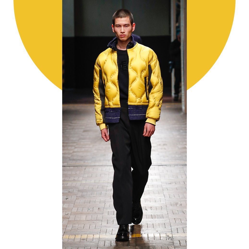 The geometrical details highlighting the #masculine expression.
#DirkBikkembergs #DIRK #DBFW18 #MFW #MMFW #FW18