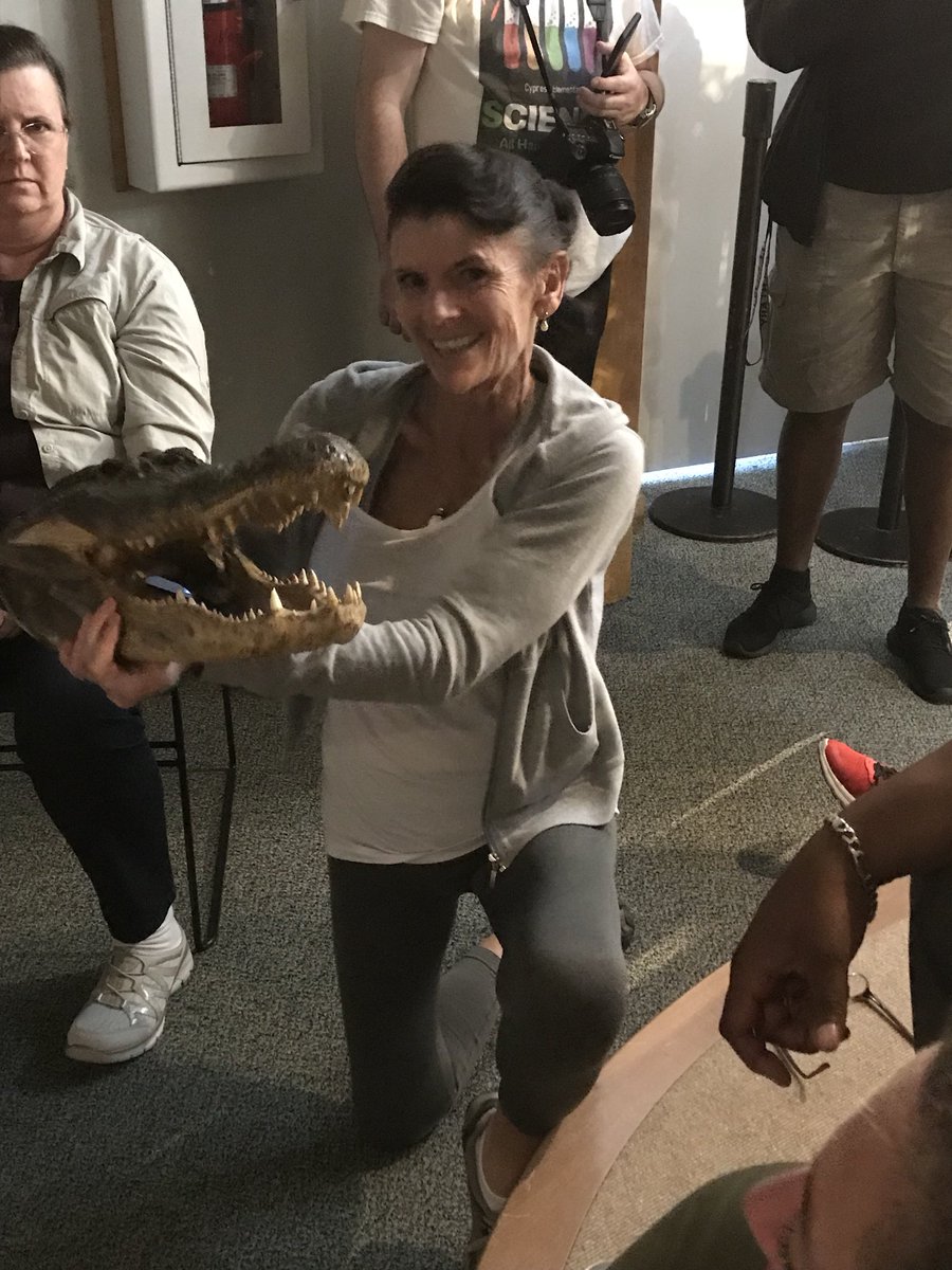 Learning about alligators and crocs!! Teachers building knowledge.