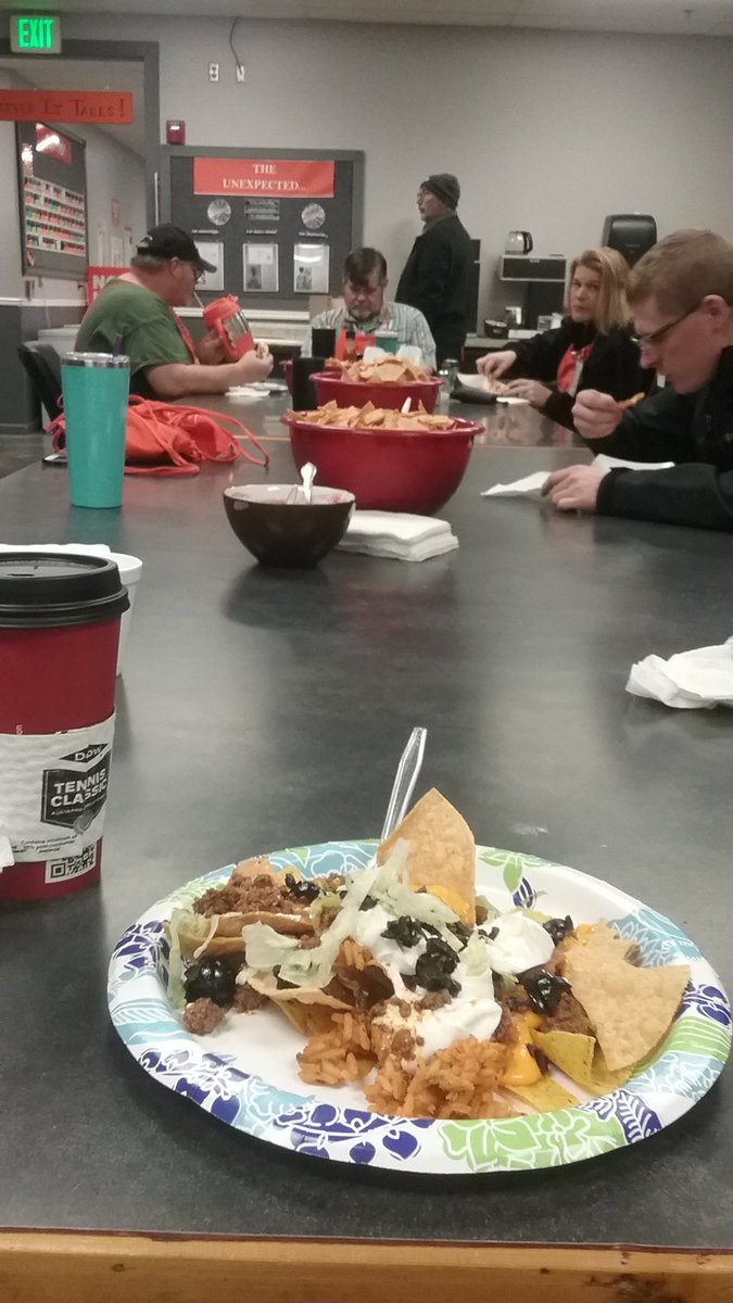 CycleTodd1969's tweet photo. Taco/Nacho day at 2747..! The reason Ive went up a pant size since working here.. https://t.co/5k48z1ru3V
