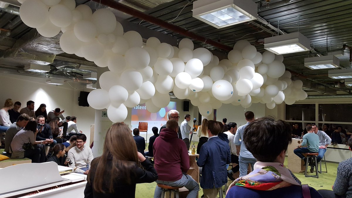 _akaiser's tweet photo. Tolle Startups im @TechQuartier  Gleich darf ich @_firstmomentum in der Podiumsdiskussion vertreten https://t.co/BEWPDlvgjq
