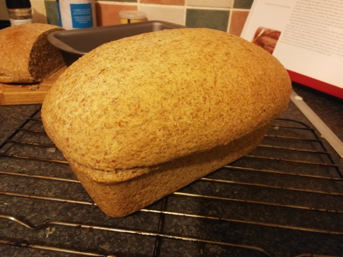 robs_photos's tweet photo. So no work today so a bit of baking! Freshly baked wholemeal loaf, done the old fashioned way with a lot of kneading!
#homemade #baking #fresh #bread #rainydays #alternativeworkout https://t.co/54jR16BZFj